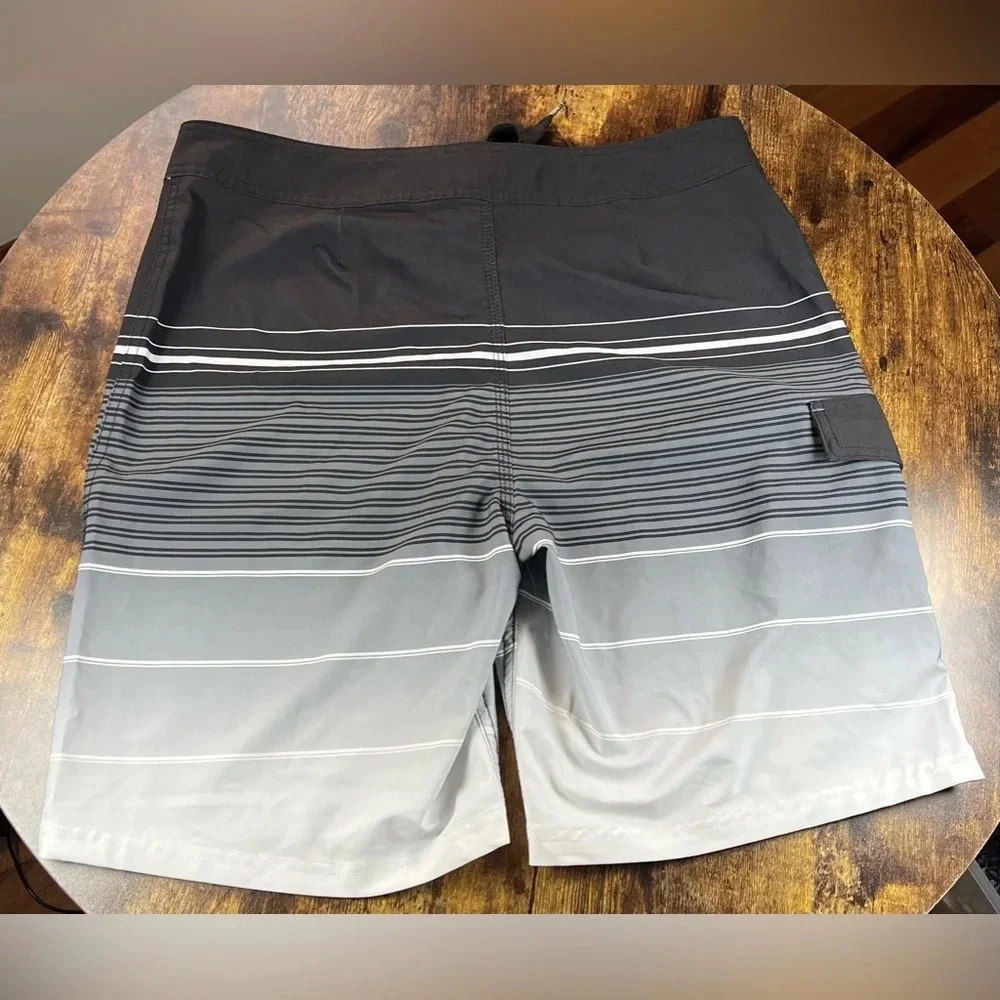 TRINITY BOARDSHORTS | men’s swim trunks. Size: 34